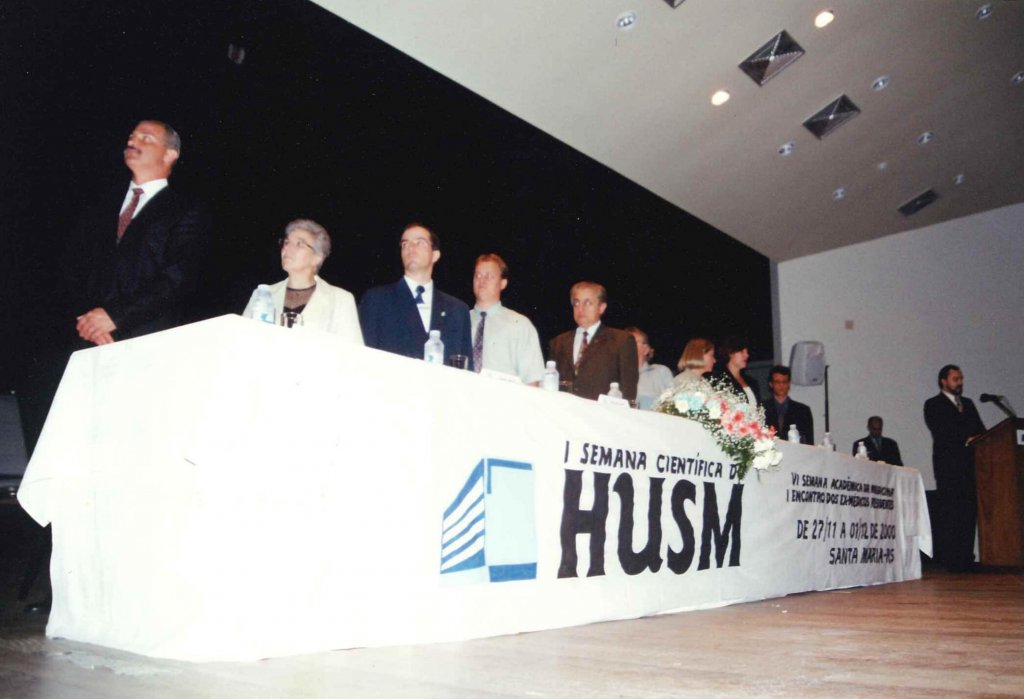 Foto tirada no dia 27 de novembro de 2000