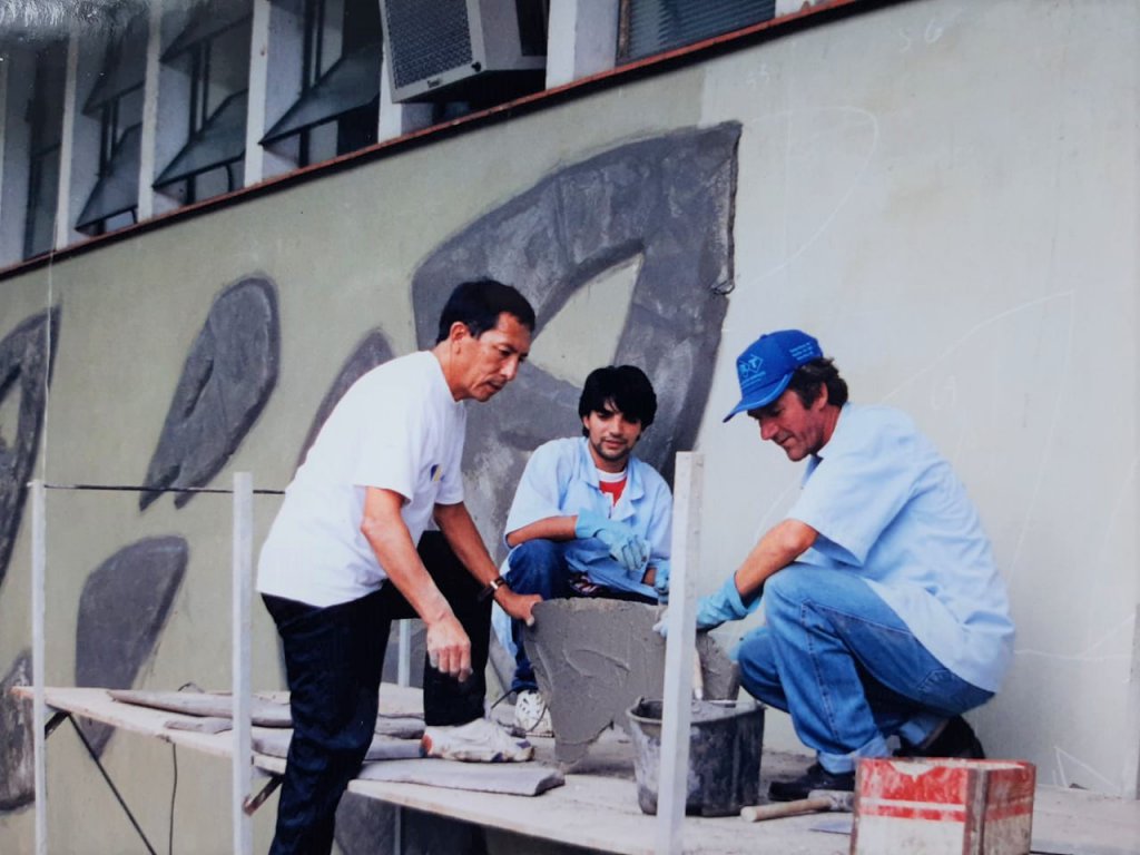 Foto tirada no dia 23 de abril de 1998